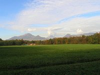 10 Le montagne della Valle Imagna dalla piana del Gres